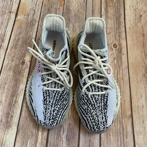 Adidas Yeezy Boost 350 V2 Zebra
